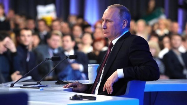 «У нас с Татарстаном две точки соприкосновения - хоккей и Путин»