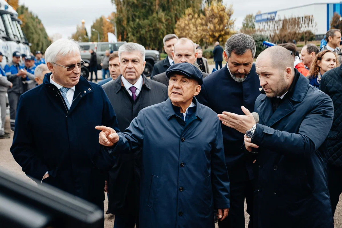 «Республика по праву является передовым промышленным регионом. Сегодня трудовые коллективы достойно решают поставленные задачи»
