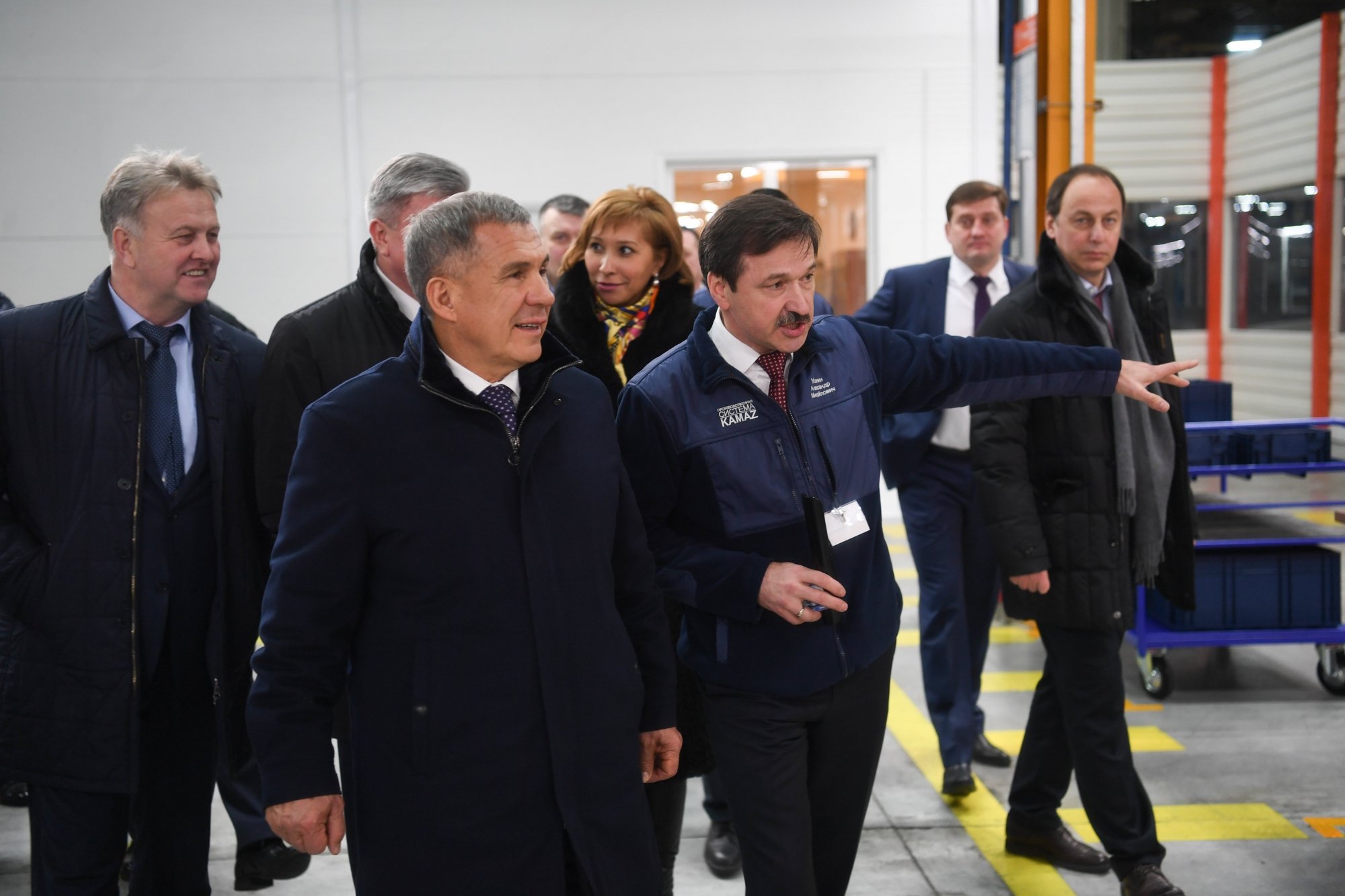 Минниханов в Челнах посетил «КАМАЗ» и отдел полиции «Автозаводский». Фото