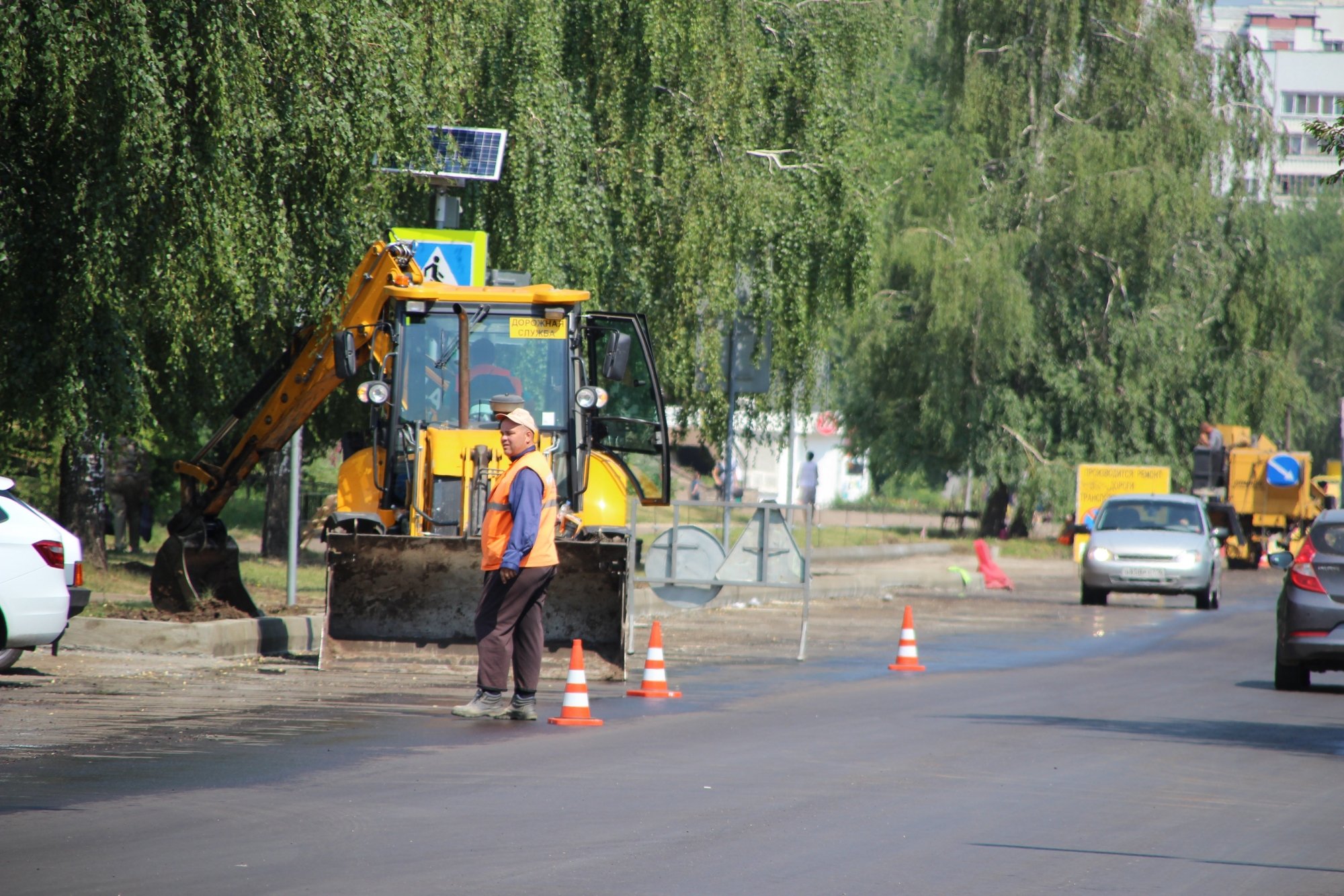 Татьяне Ларионовой показали, как идут работы по ремонту улицы Усманова