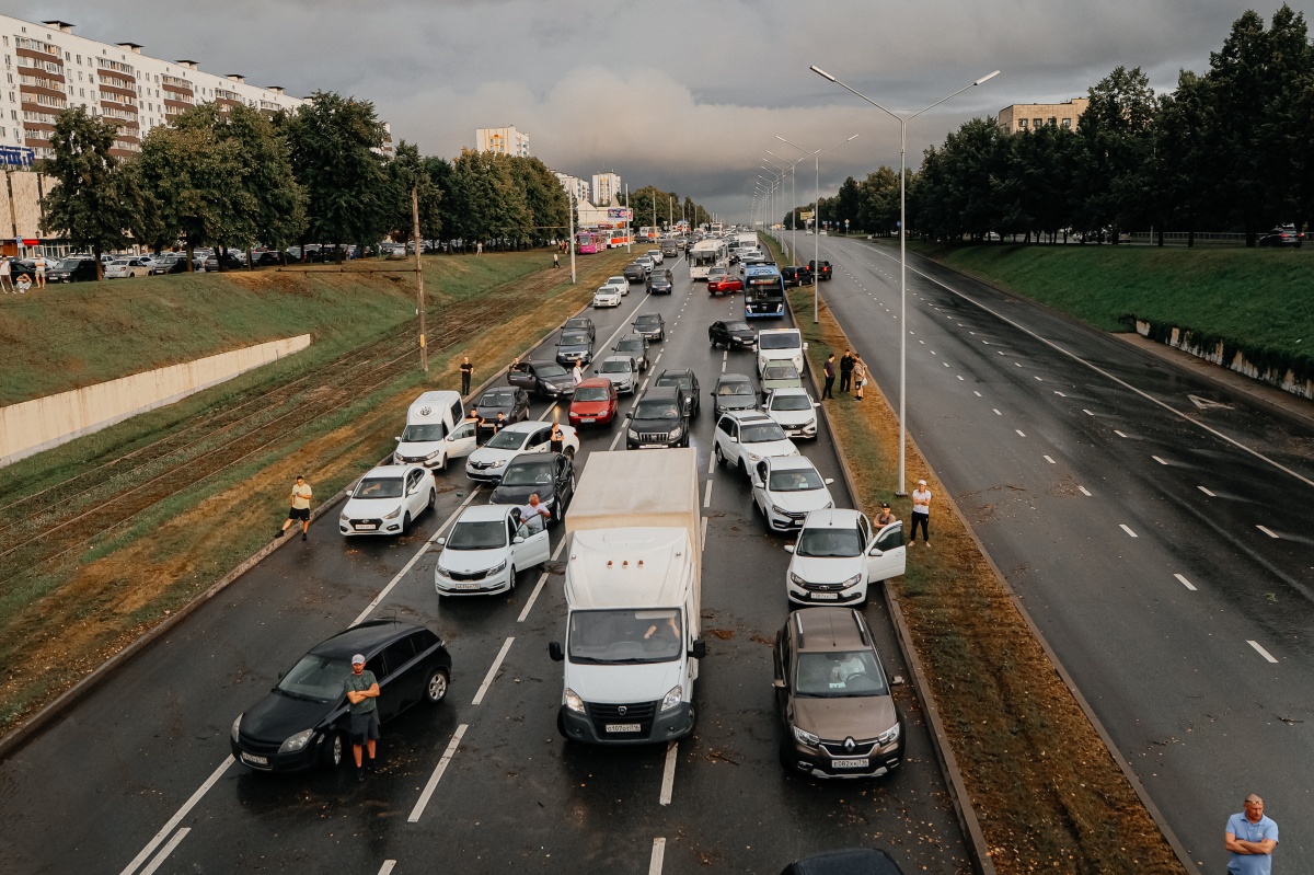 «Такого объема осадков в Челнах еще не было. Я предполагаю, что проектом ливневых сетей такая нагрузка даже не предусмотрена»