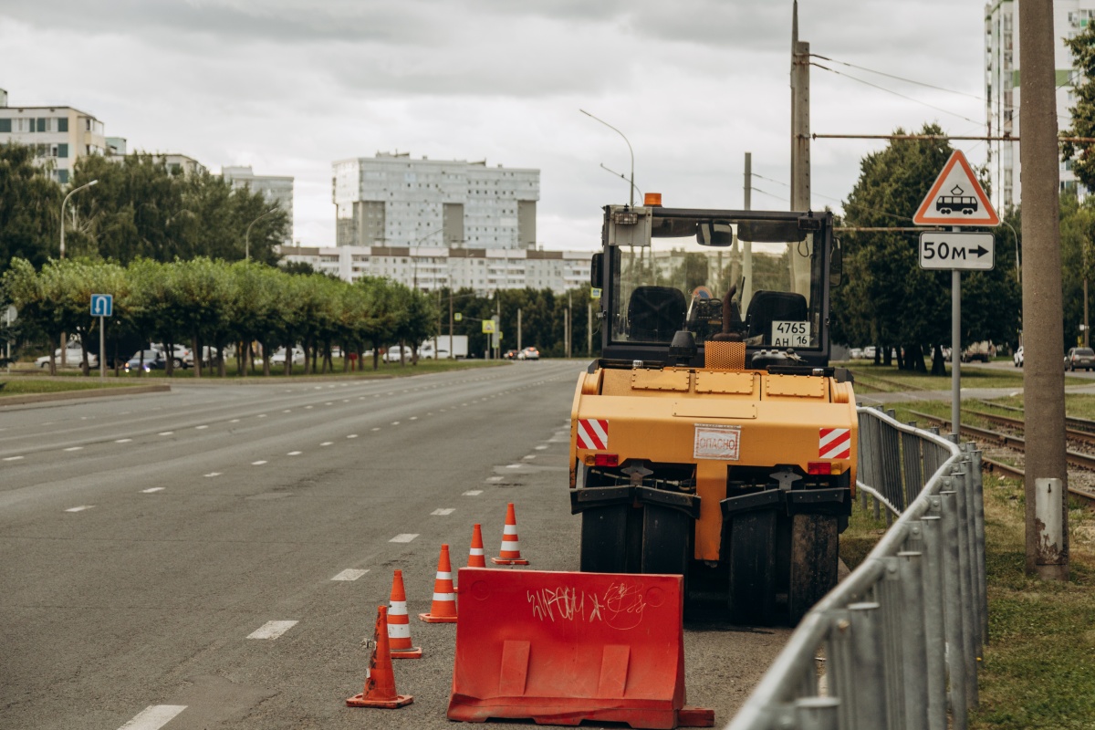В Челнах уберут колейность еще на трех перекрестках