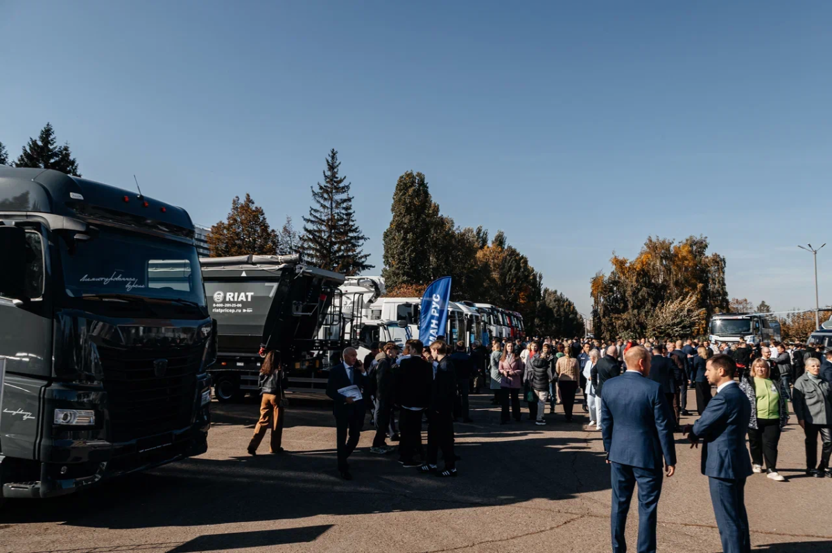 «КАМАЗ» показал новейшую технику поколения К5 на Дне машиностроителя в Челнах