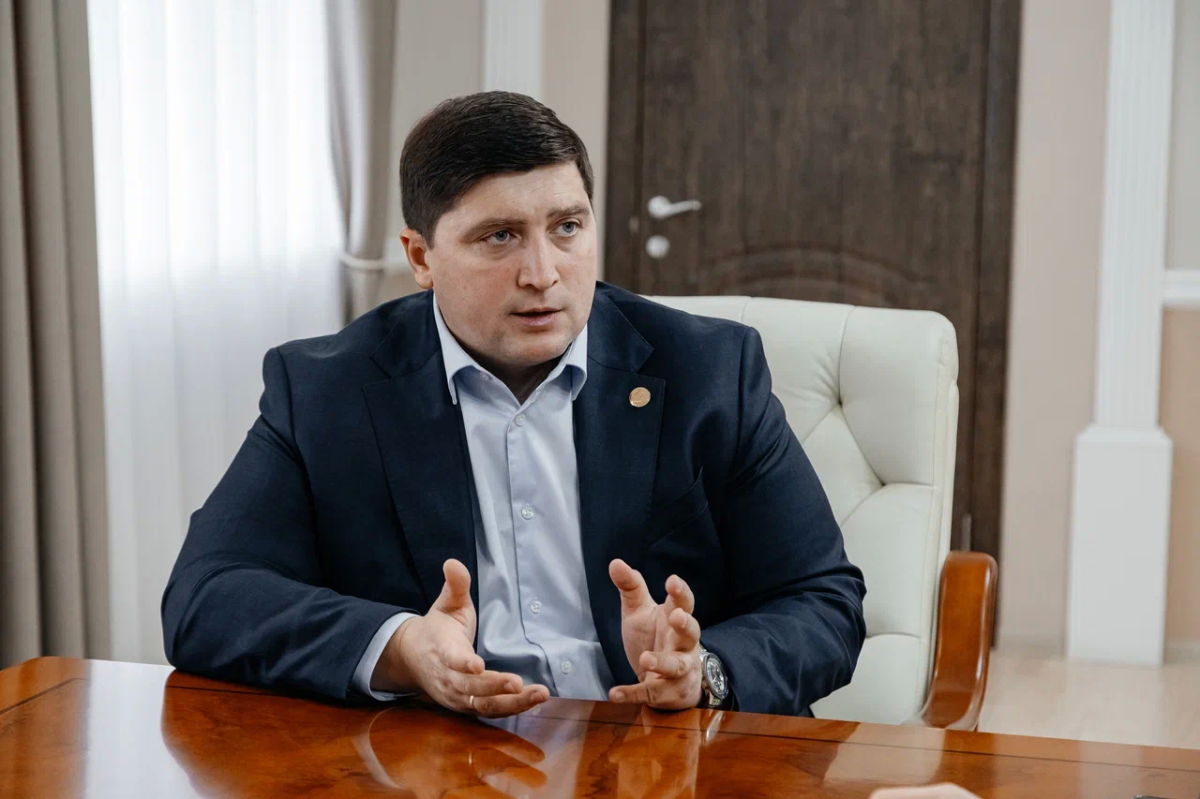 Беляев обратился к нижнекамцам на фоне угроз атаки БПЛА: «Это вынужденная мера»