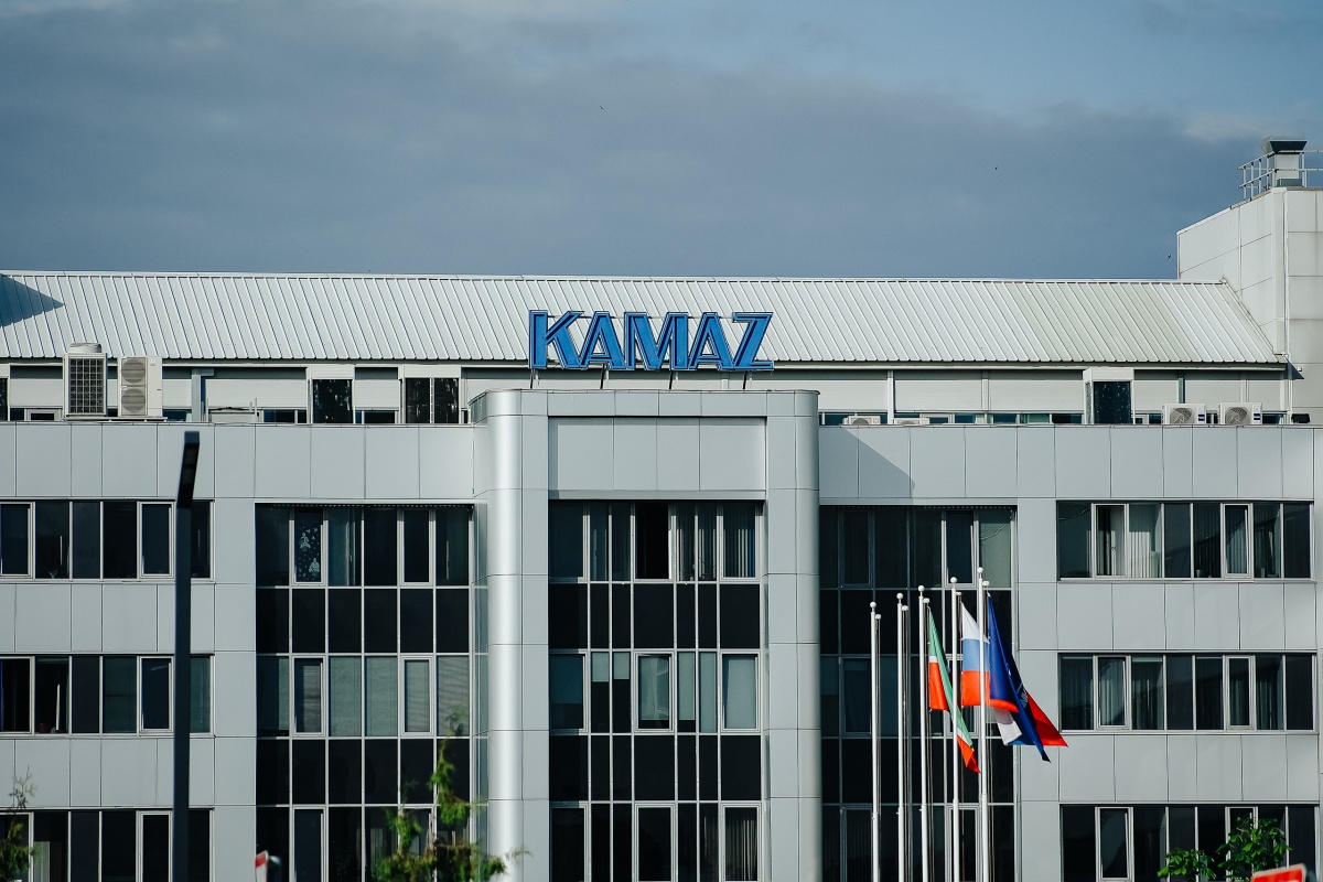 Продажи «КАМАЗа» за восемь месяцев упали на 22,5%