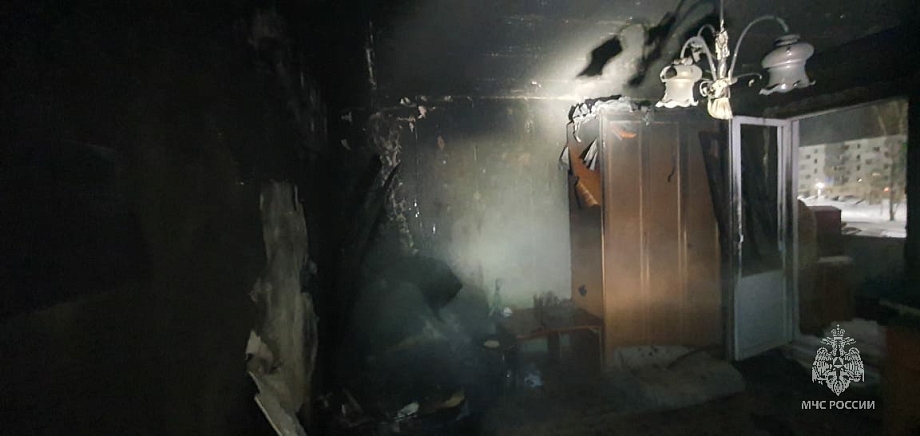 В Челнах в пятиэтажке на ЗЯБе вспыхнул пожар из-за курильщика