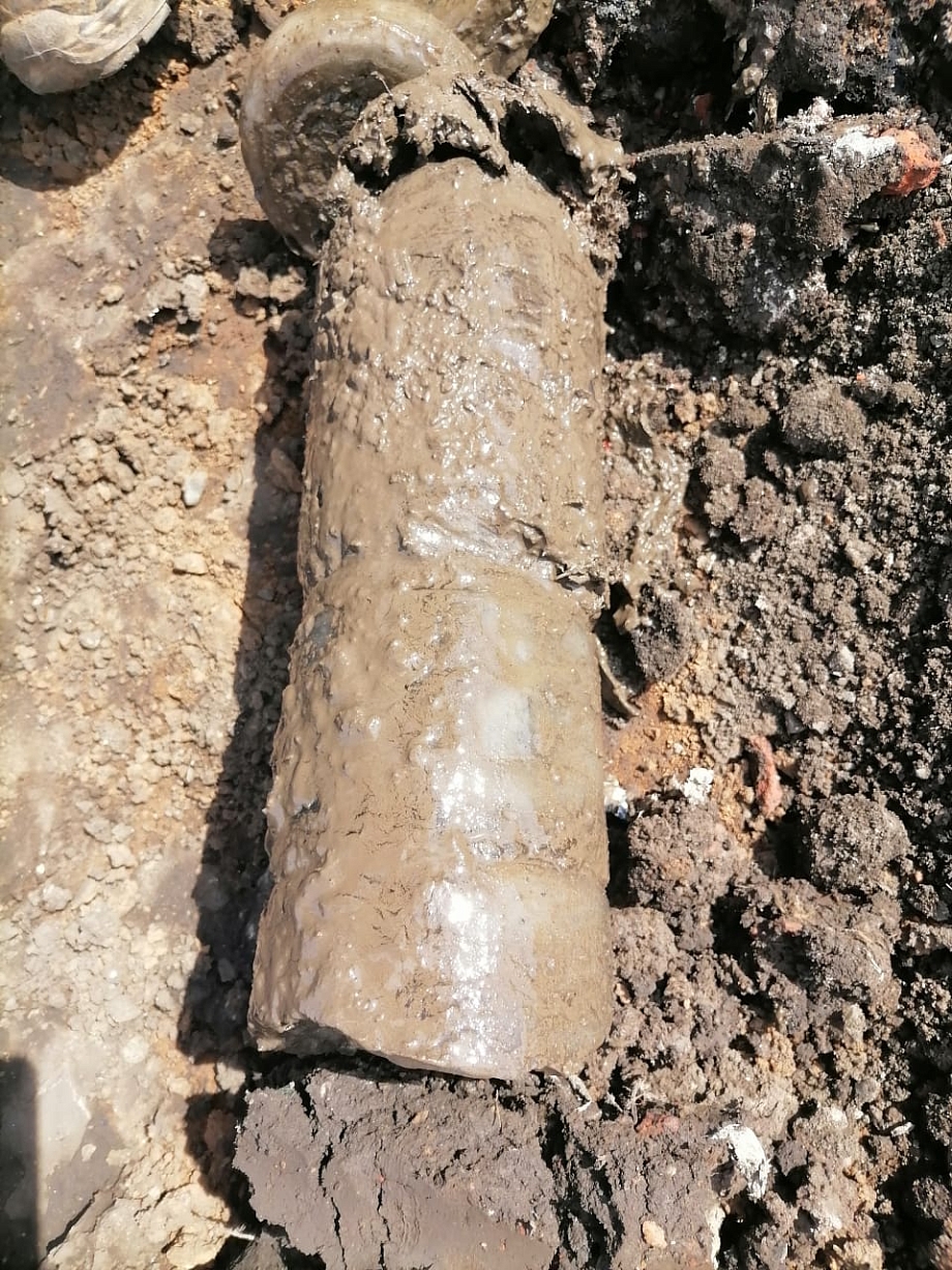 В Челнах при ремонте участка Нариманова обнаружен подземный ледник (фото)