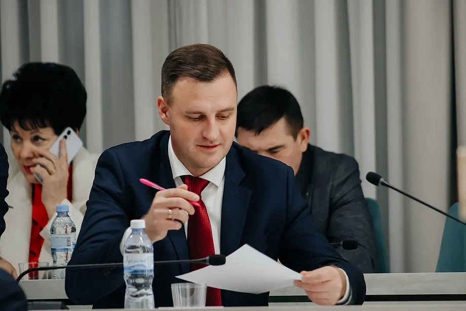 «Очень хорошо, что выпало такое количество снега. Радоваться нужно. Большое количество снега – это хороший урожай»