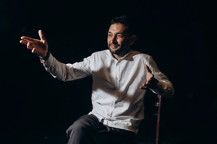 «Всего за три месяца ее работы из школы уволилось более 10 сотрудников…» «Всего за три месяца ее работы из школы уволилось более 10 сотрудников…»