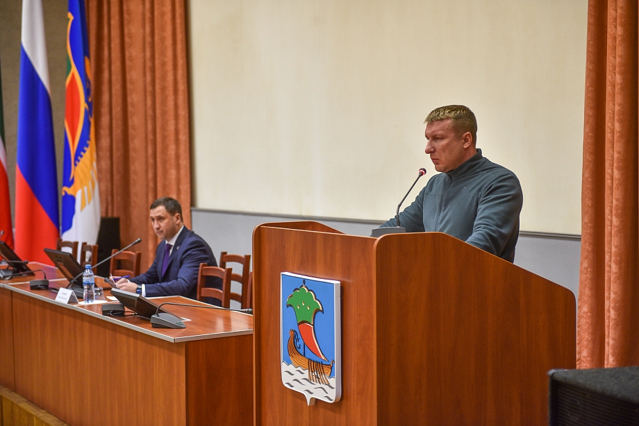 Салахов собрал комиссию по ЧС из-за подтопления в «Притяжении»