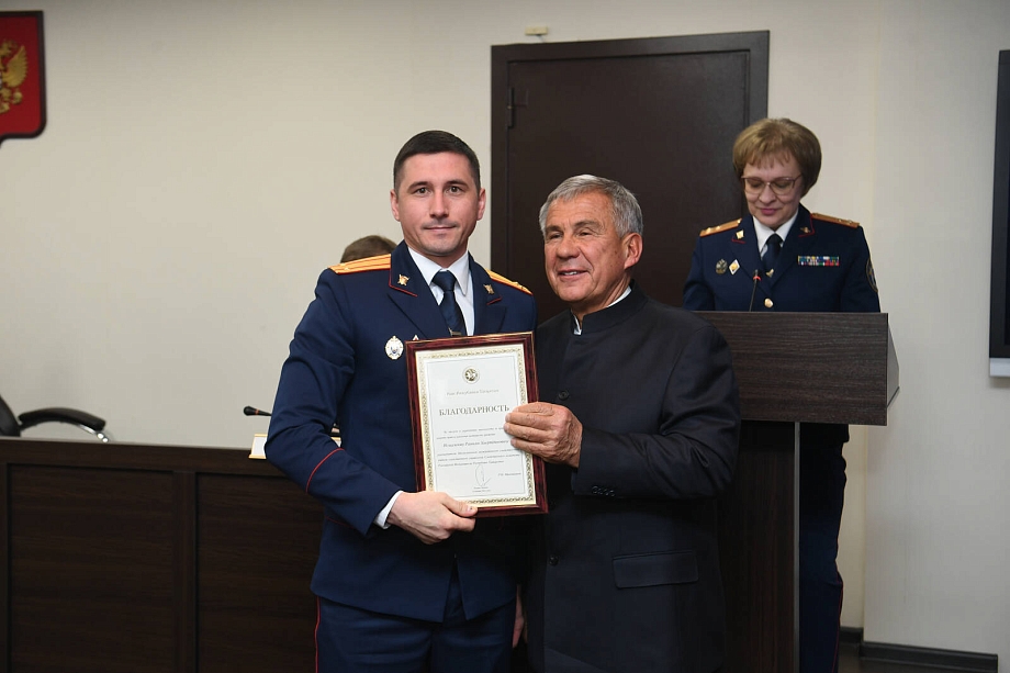 Евгений Викентьев удостоен звания «Заслуженный юрист РТ»