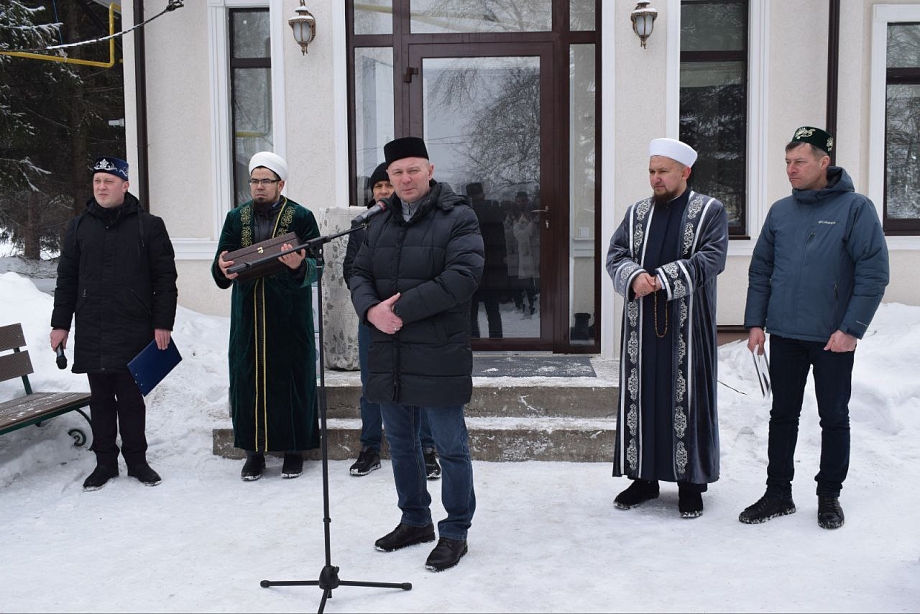 Камаев открыл новую мечеть в Тукаевском районе (фото)