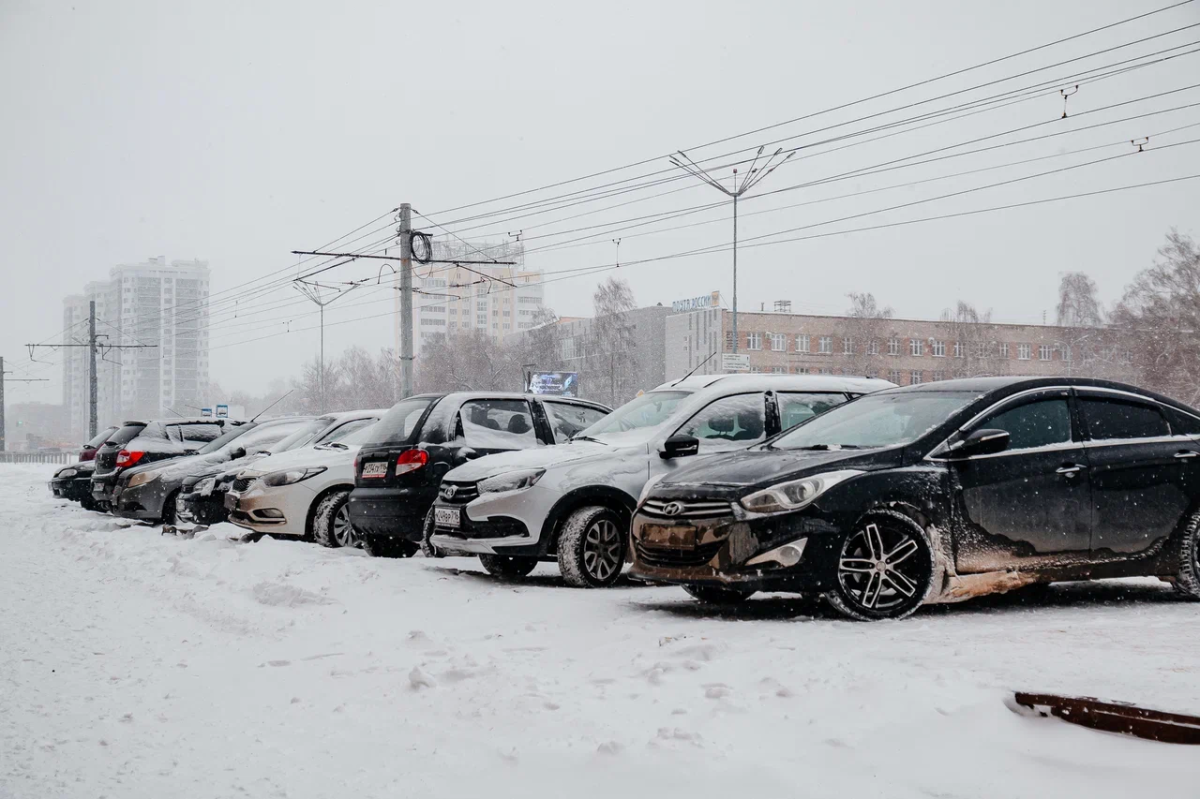 Два парня угнали «семерку», а после скинули ее в кювет под Челнами  24.03.2024