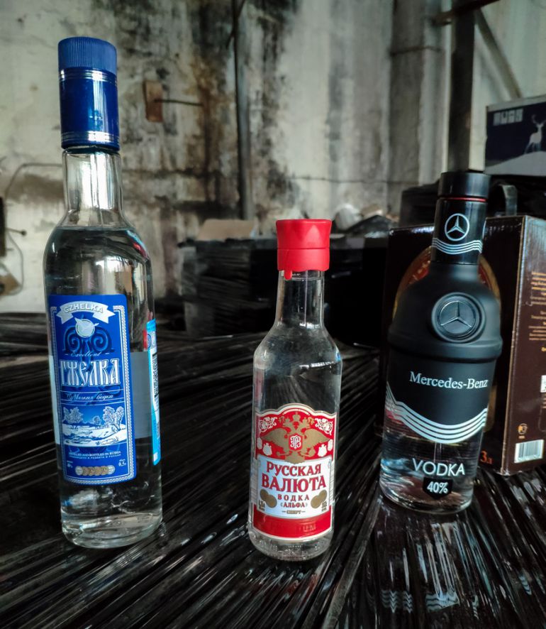 Челнинские оперативники ликвидировали крупный канал поставки паленого алкоголя 
