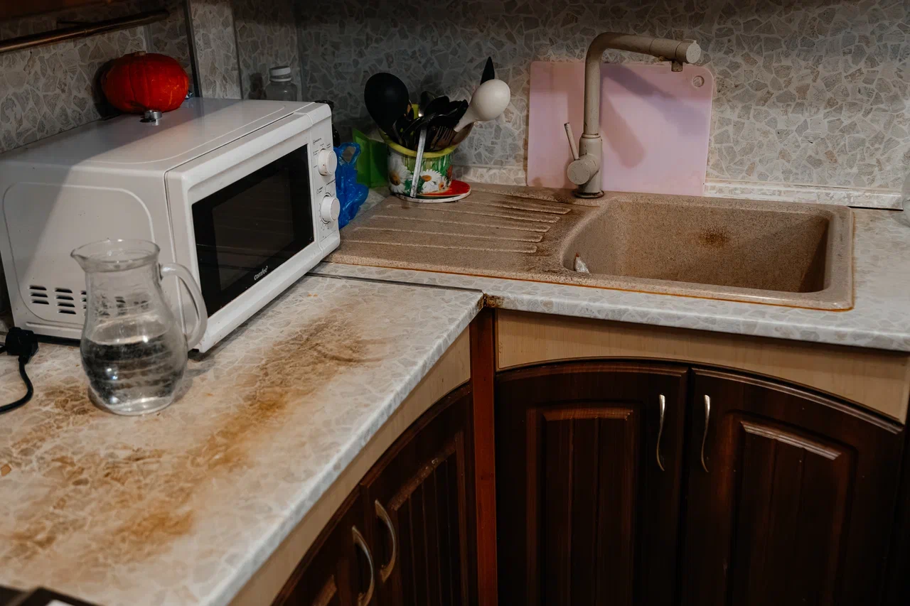 Фото: как выглядит «дом» престарелых, куда нагрянули спецслужбы Фото: как выглядит «дом» престарелых, куда нагрянули спецслужбы