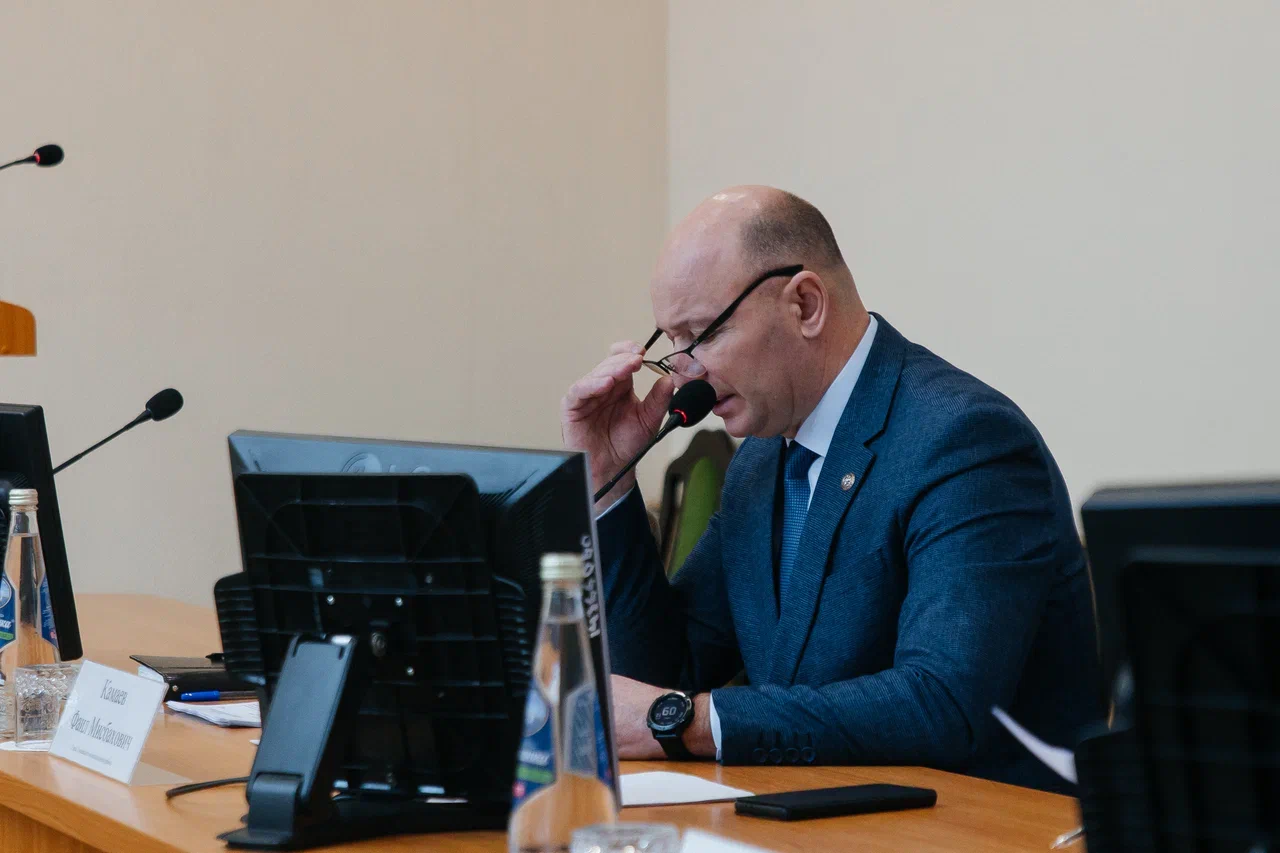 «Капельница - это не работа министерства. Наши внутренние вопросы на республиканский уровень не выноси»