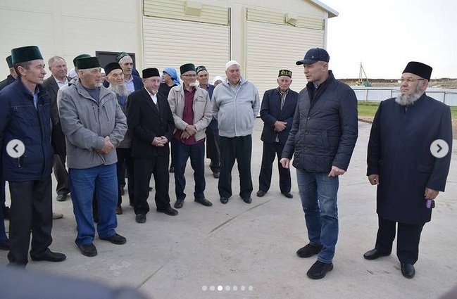 Оппонент Гафарова фермер Миннехузин построит церковь и мечеть