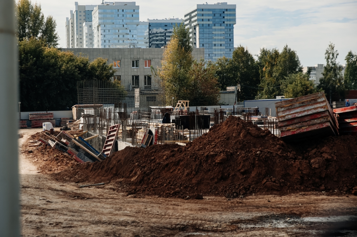 Фото: стройка студенческого общежития КФУ вышла на уровень четвертого этажа