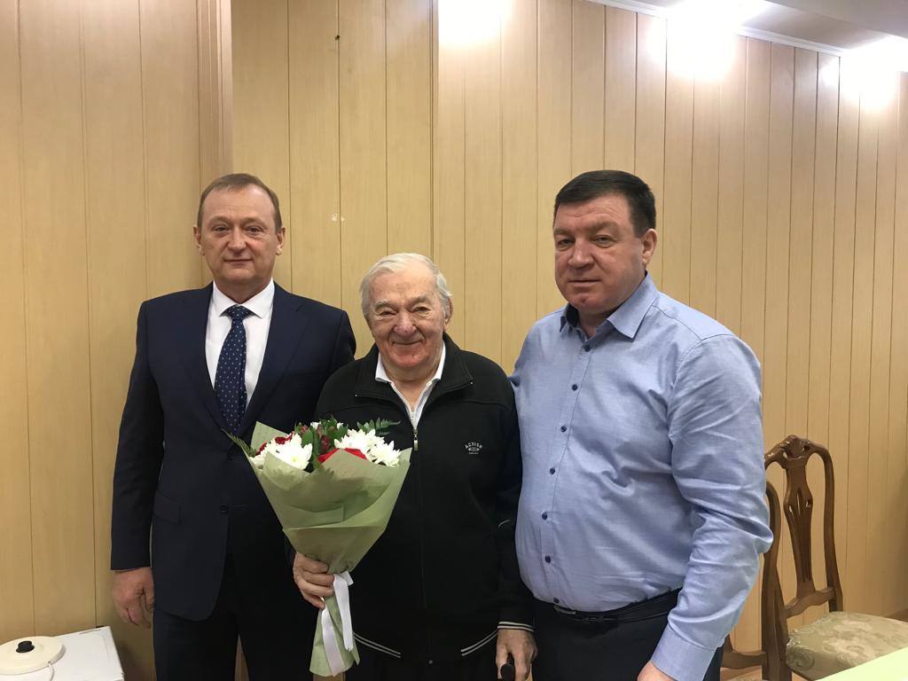 Депутат Госсовета Мингалимов поздравил от имени Президента РФ и мэра города с юбилеем ветерана ВОВ