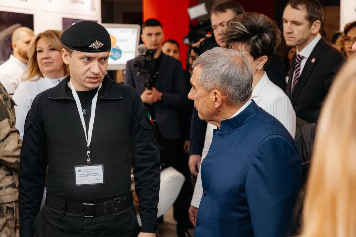 «Много замечаний и жалоб… Нигә тәртип юк? Почему нет порядка?!»