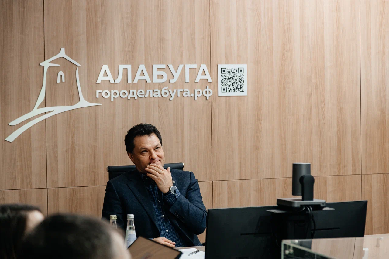 «Мы пришли на прием к Альберту Закиевичу, чтобы нас услышала республика» «Мы пришли на прием к Альберту Закиевичу, чтобы нас услышала республика»