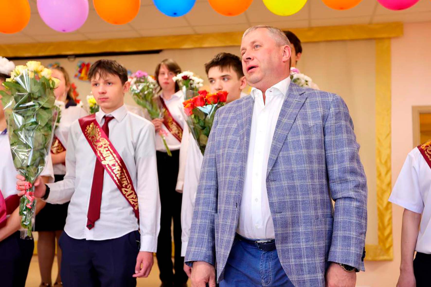 Андрей Ляпунов поздравил выпускников школы для особенных детей