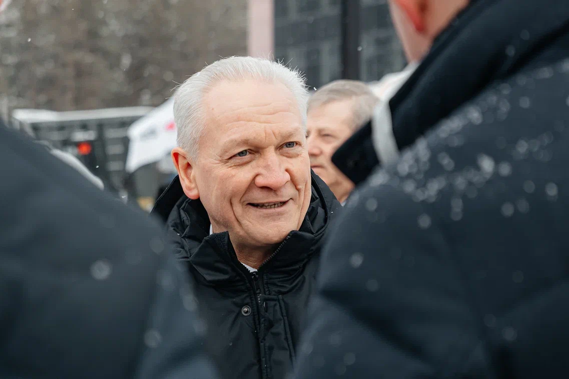 «Много замечаний и жалоб… Нигә тәртип юк? Почему нет порядка?!»