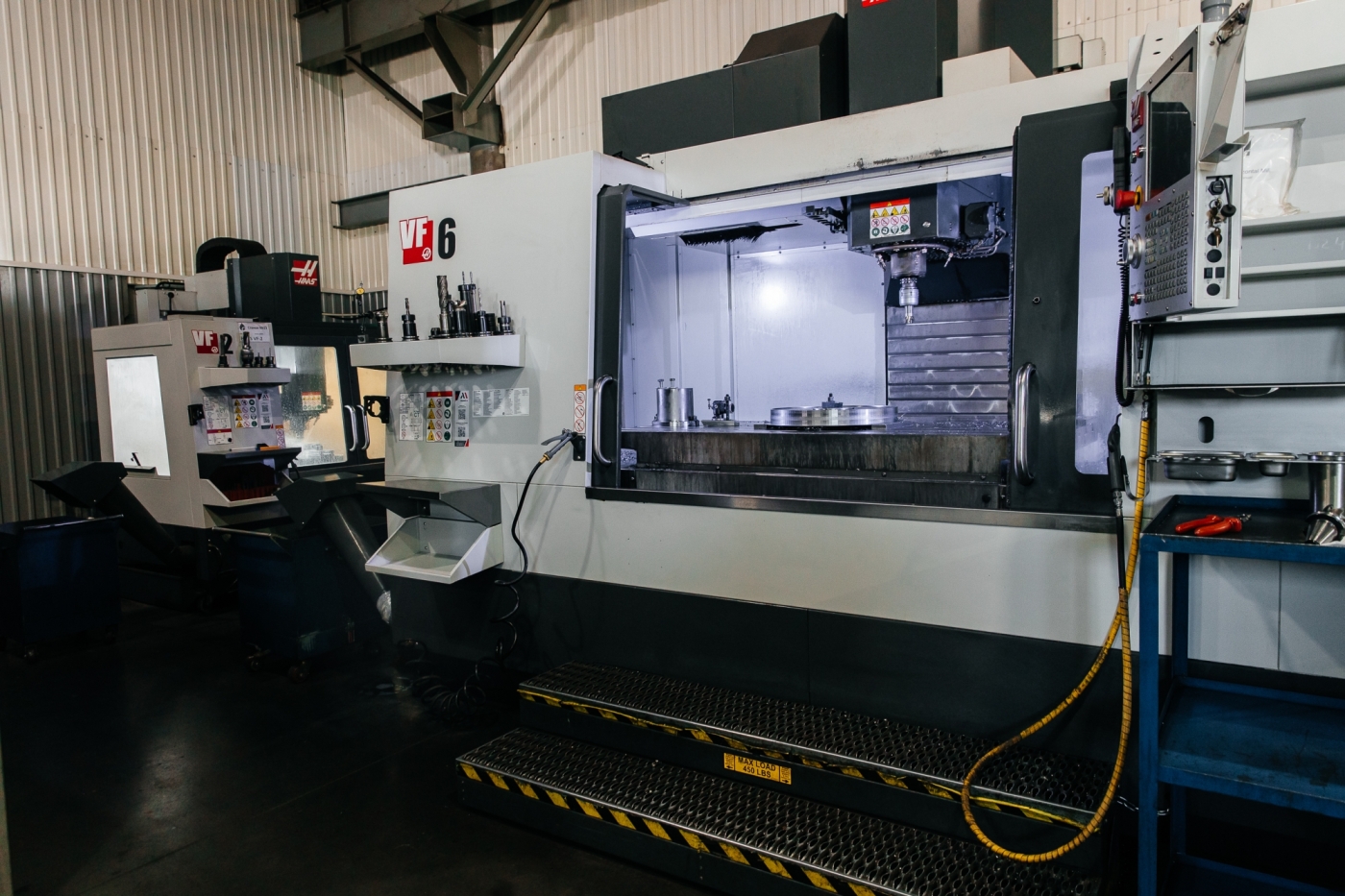 «Работать с металлом могут многие, но вот создавать технологичный продукт - нет» «Работать с металлом могут многие, но вот создавать технологичный продукт - нет»