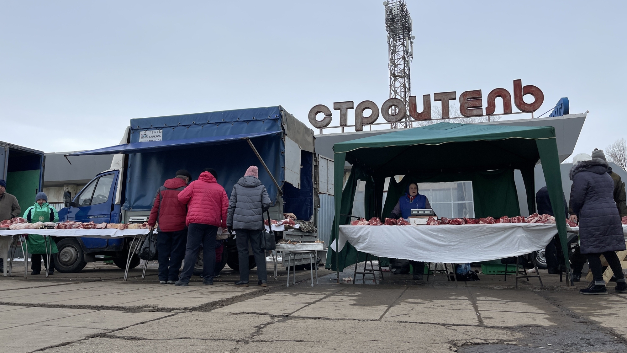 Челнинцы скупают сахар на ярмарке: «Хватают по 10 кг. Дурость натуральная!»