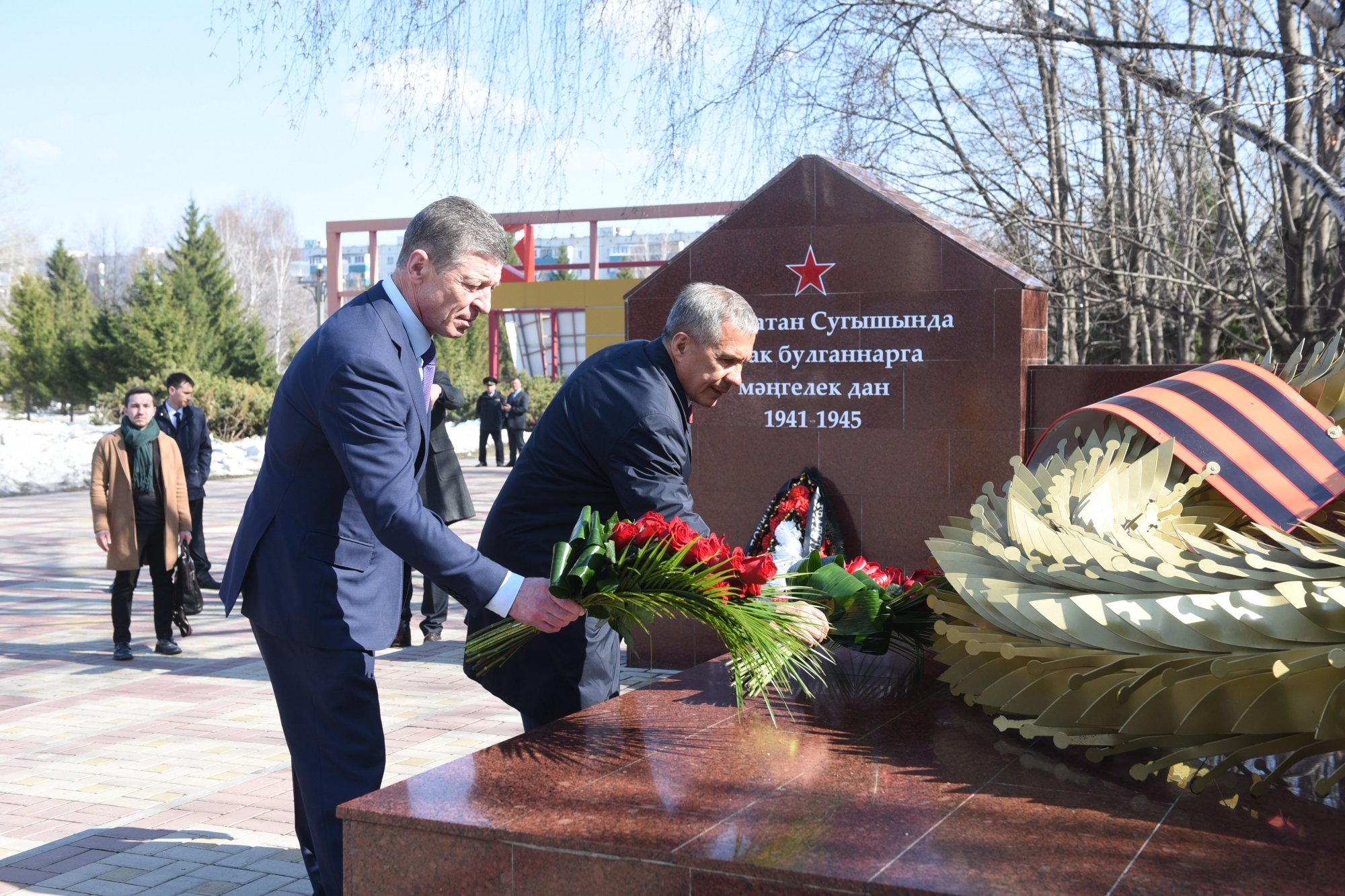 Вице-премьер России Дмитрий Козак осмотрел объекты в Челнах (фото)