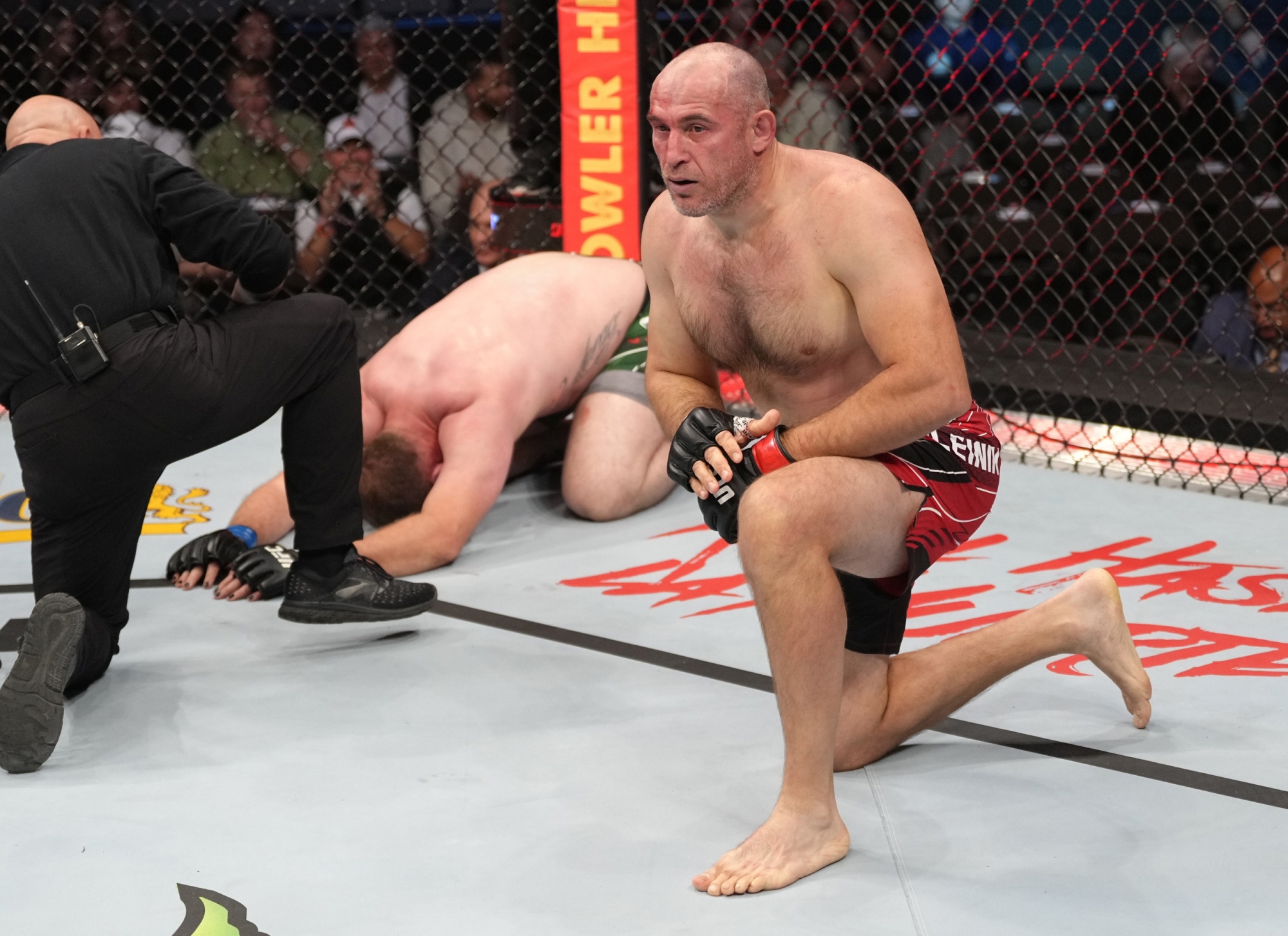В Челны приедет известный боец UFC Алексей Олейник