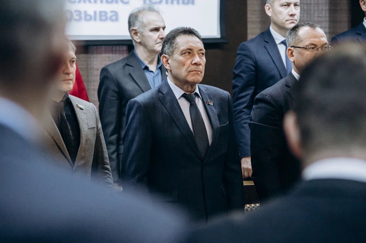 «Должен быть сплав опыта, мудрости и молодости. Хотели бы привлечь людей с финансовыми и административными возможностями»