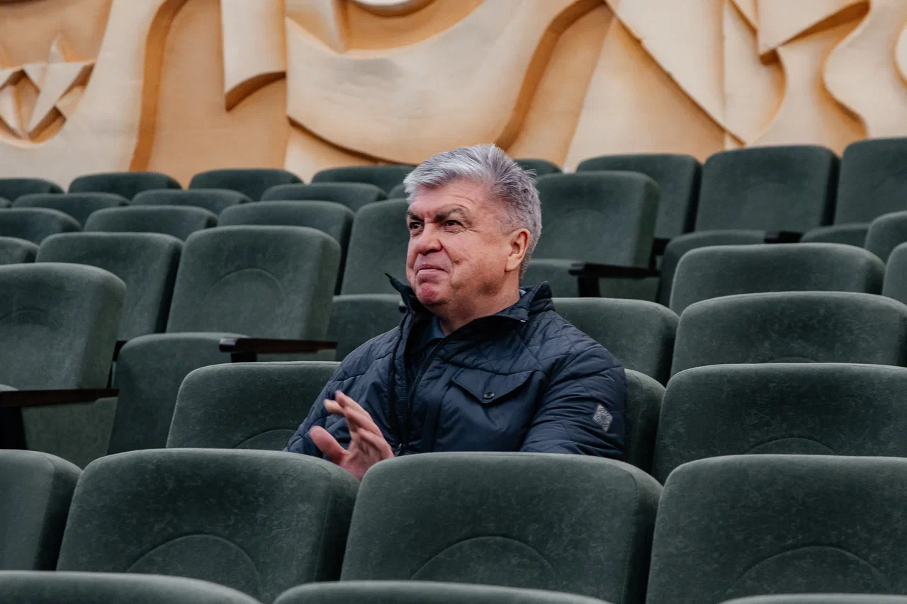 Наиль Магдеев оценил ремонт лицея-интерната имени Гали Акыша (фото)