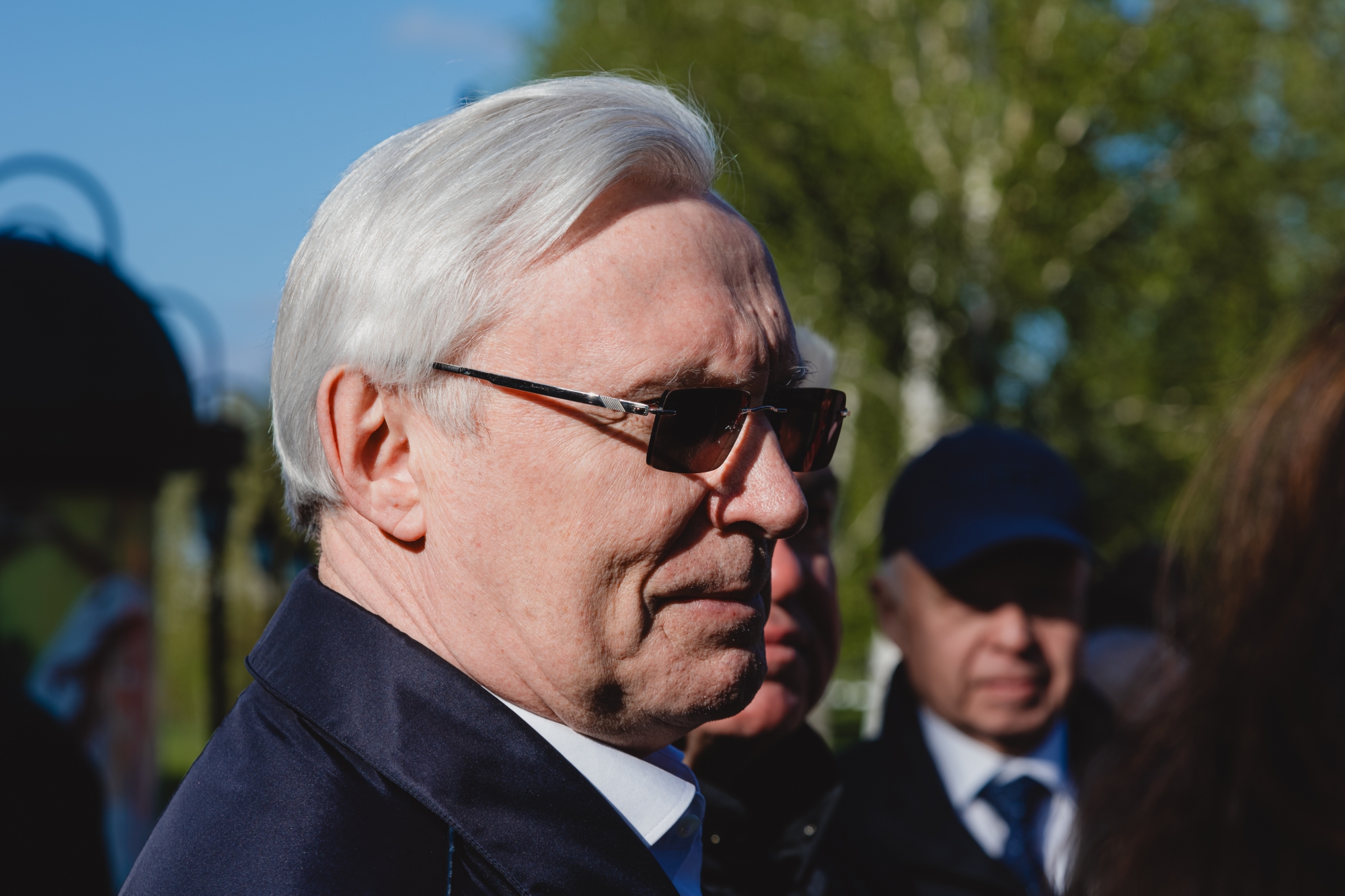 Когогин подарил «Мастеровым» КАМАЗ для театральных декораций (фото)