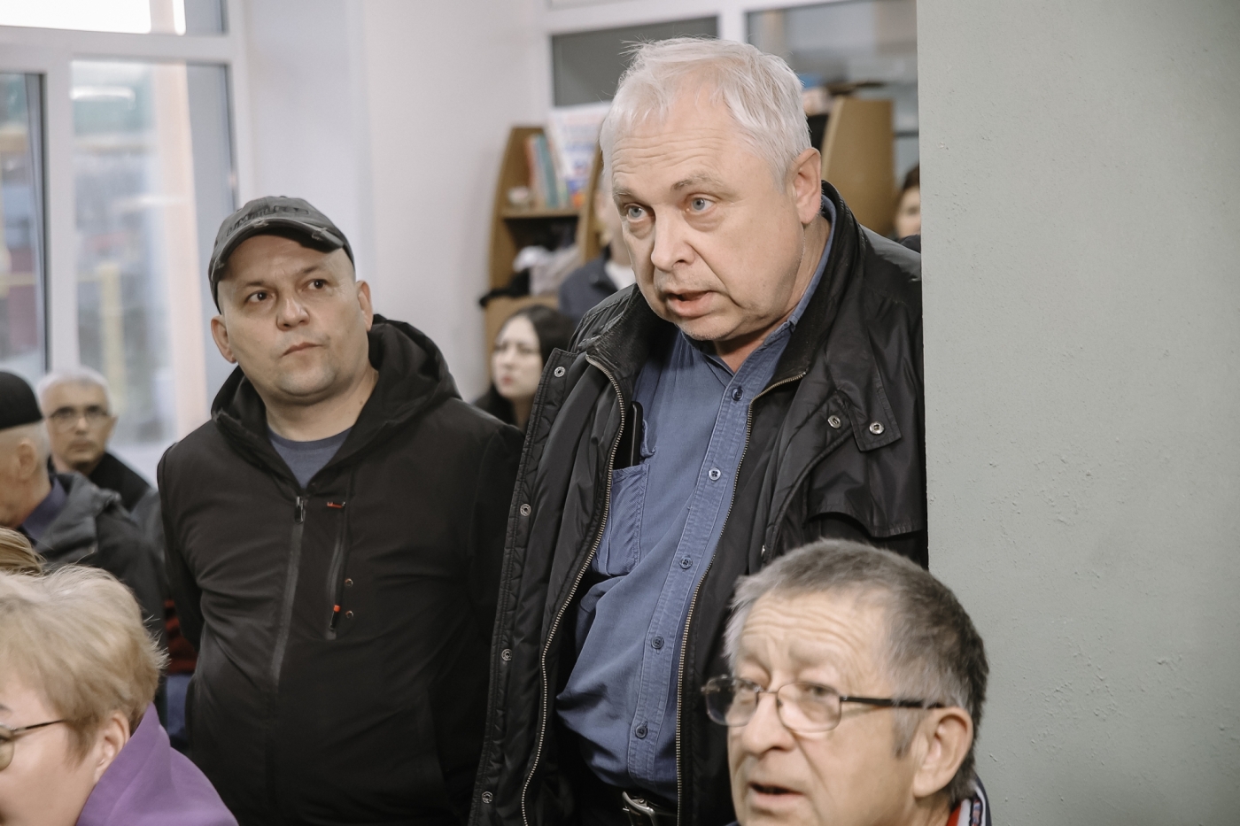 «Всей деревней пойдем в суд!» - жители Гардалей бунтуют против дома мигрантов