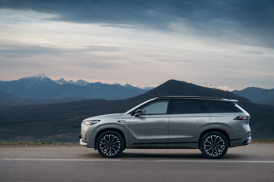 Jaecoo J8: почему на него пересаживаются с немецких иномарок