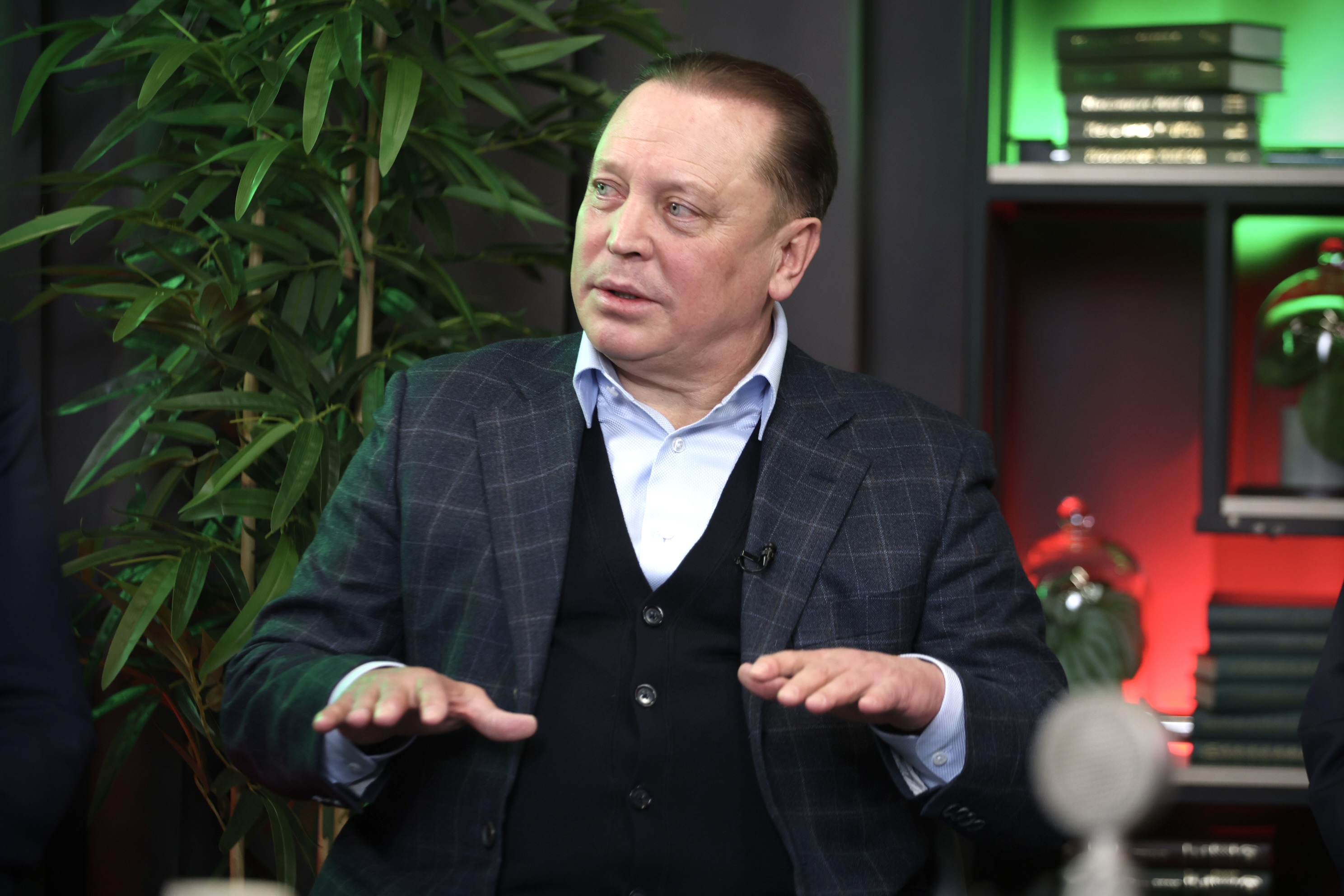 «Мы и не должны учитывать чьи-то интересы. Приоритеты должны быть наши»