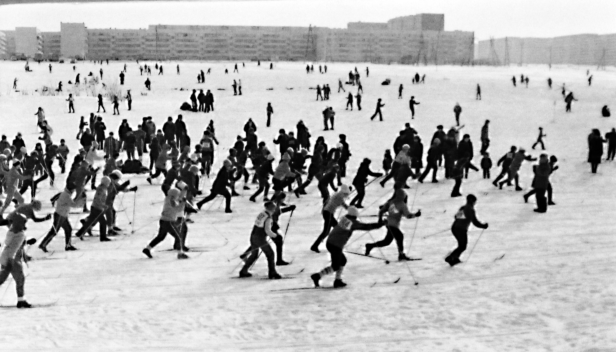 Челны и зимний спорт в архивах фотографа Николая Туганова