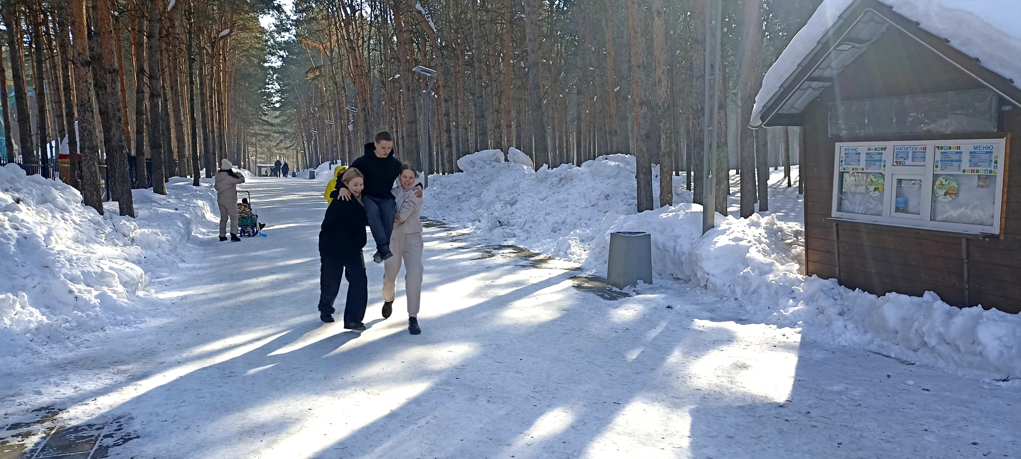 В Челнах в девятый раз прошли зимние соревнования на призы ГК «Профит» (фото)