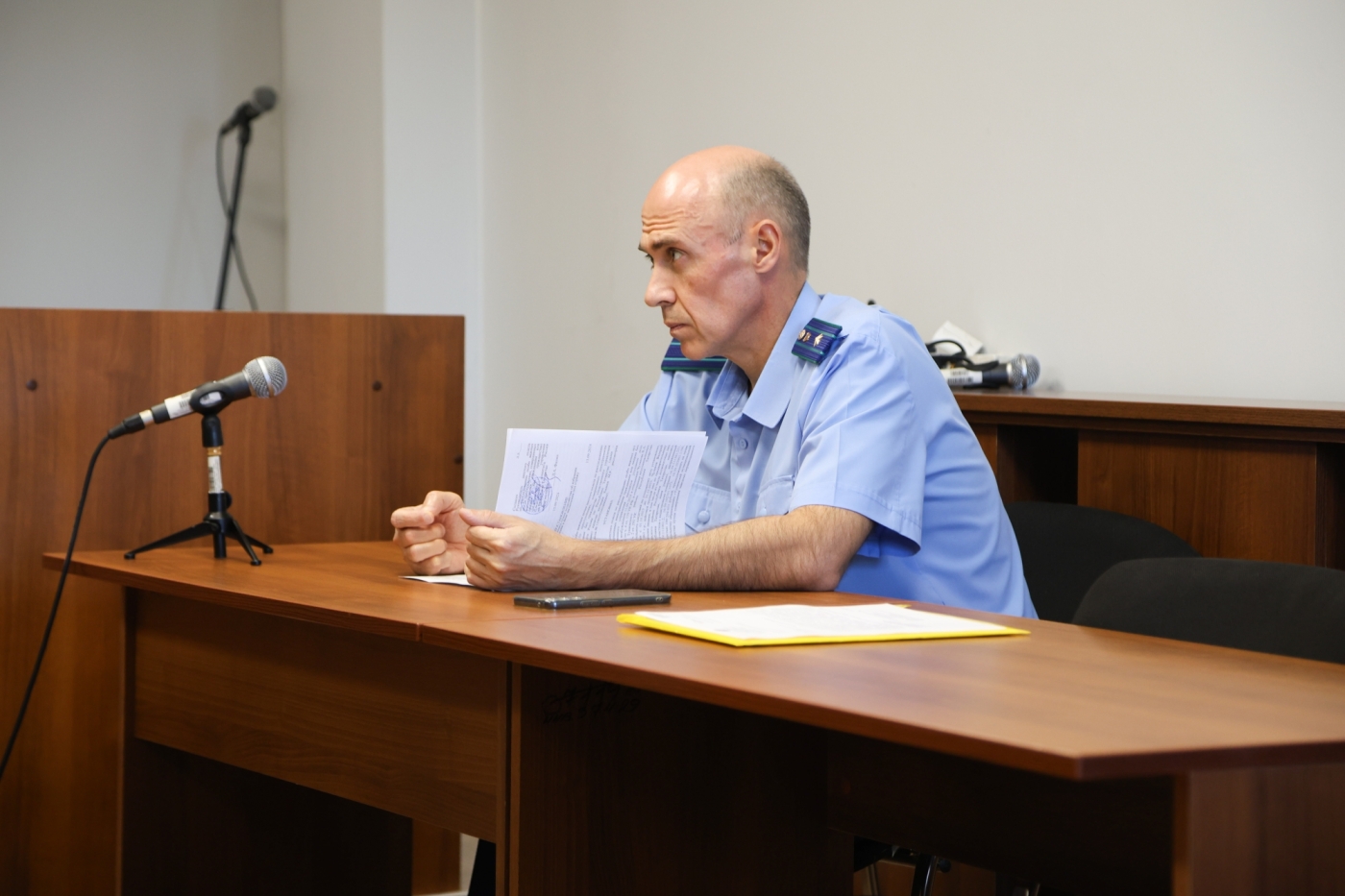 Фото: Валерия Чулакова доставили в суд в наручниках Фото: Валерия Чулакова доставили в суд в наручниках