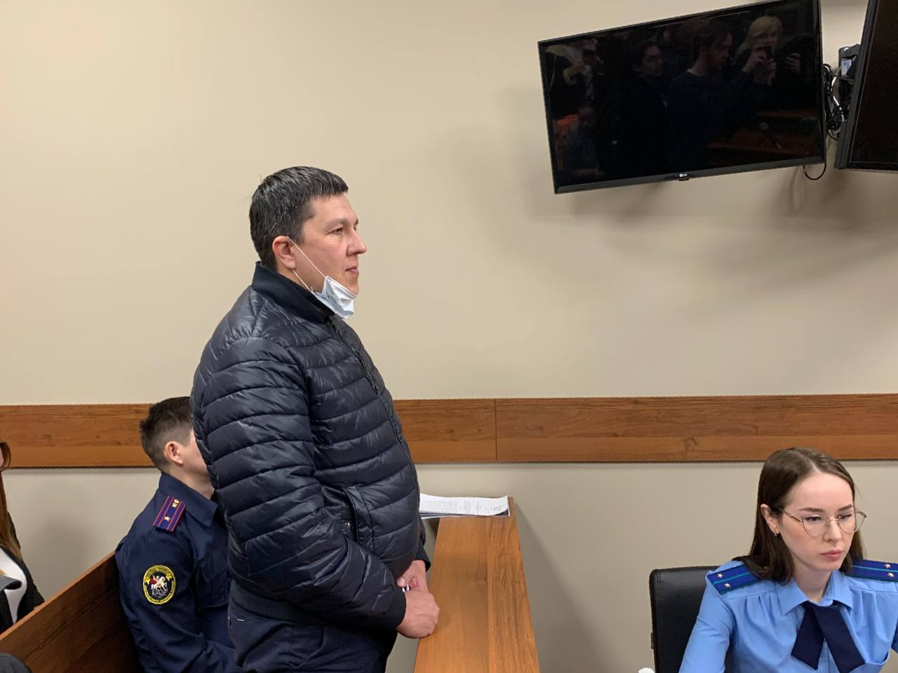 «18 пациентов экстренно госпитализированы с обострением сердечно-сосудистых заболеваний. Семи поставлен диагноз «острый инфаркт»