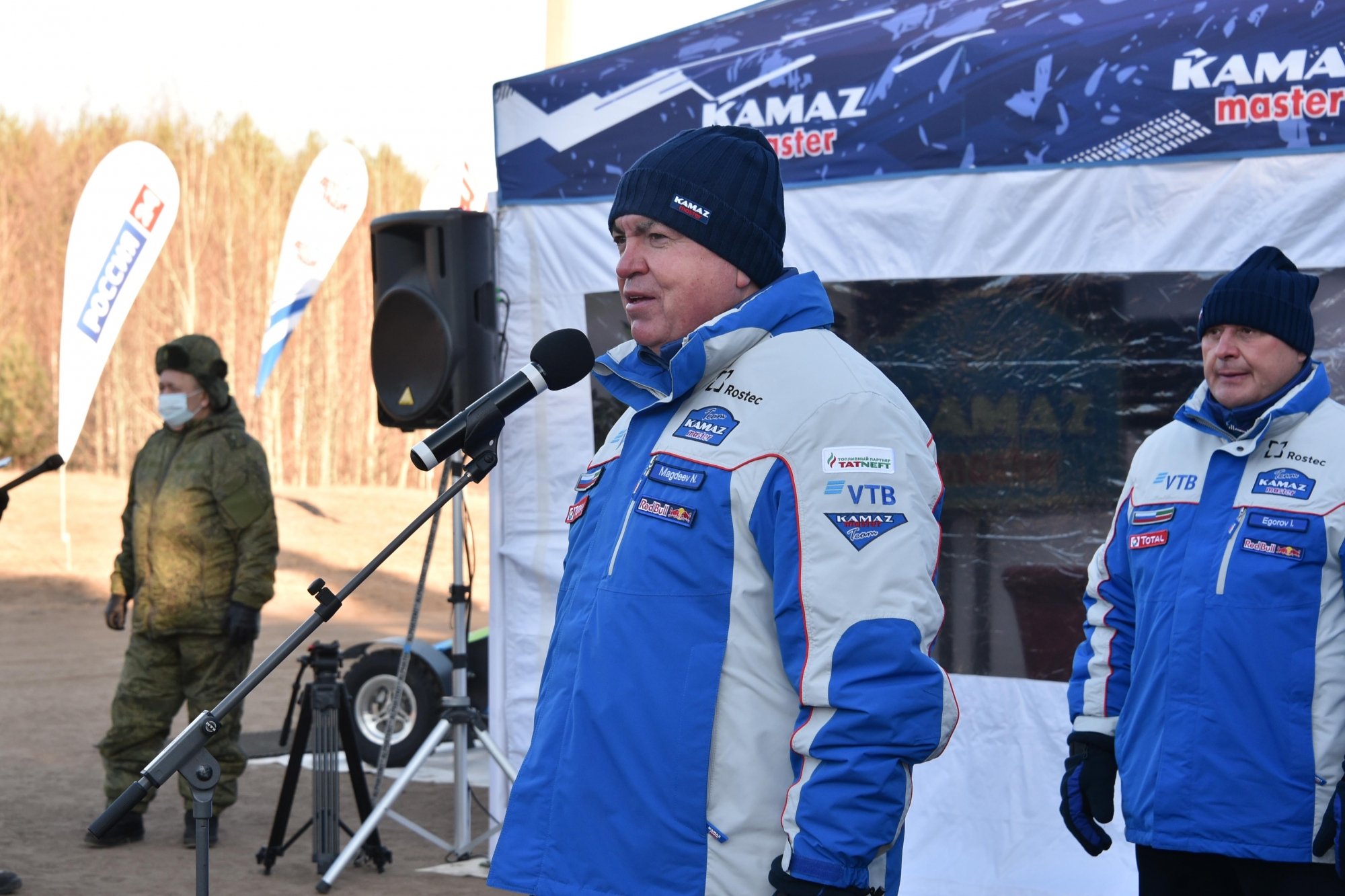Рустам Минниханов проводил «КАМАЗ-мастер» на «Дакар»
