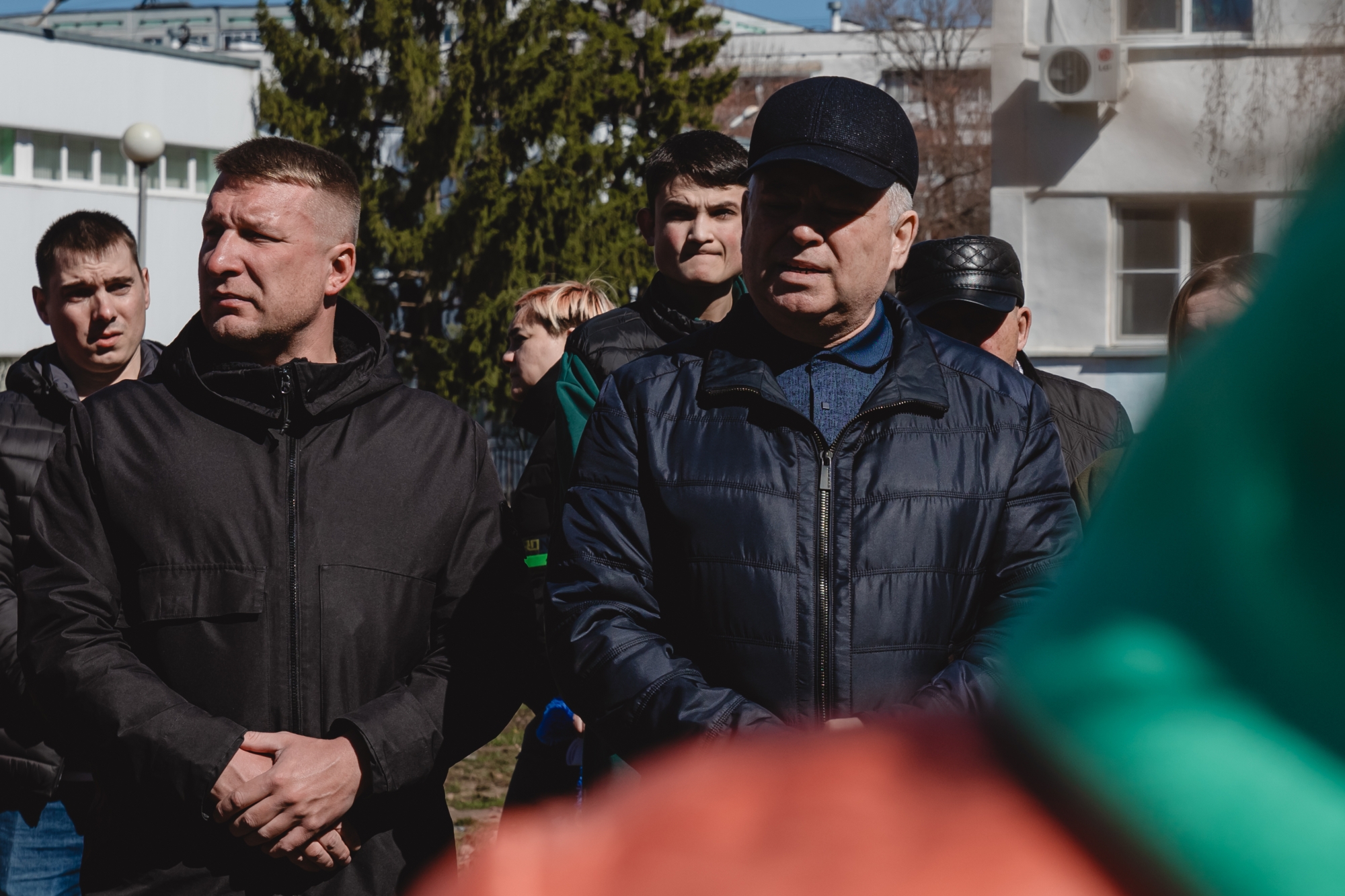 «О чем говорить, если здесь будет высотное здание? Какие парковки? Даже сейчас мест не хватает»