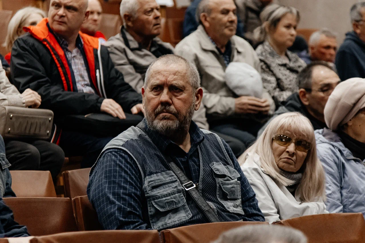 «Вы людей, получается, за дураков держите. Они столько добивались, чтобы выяснить...»