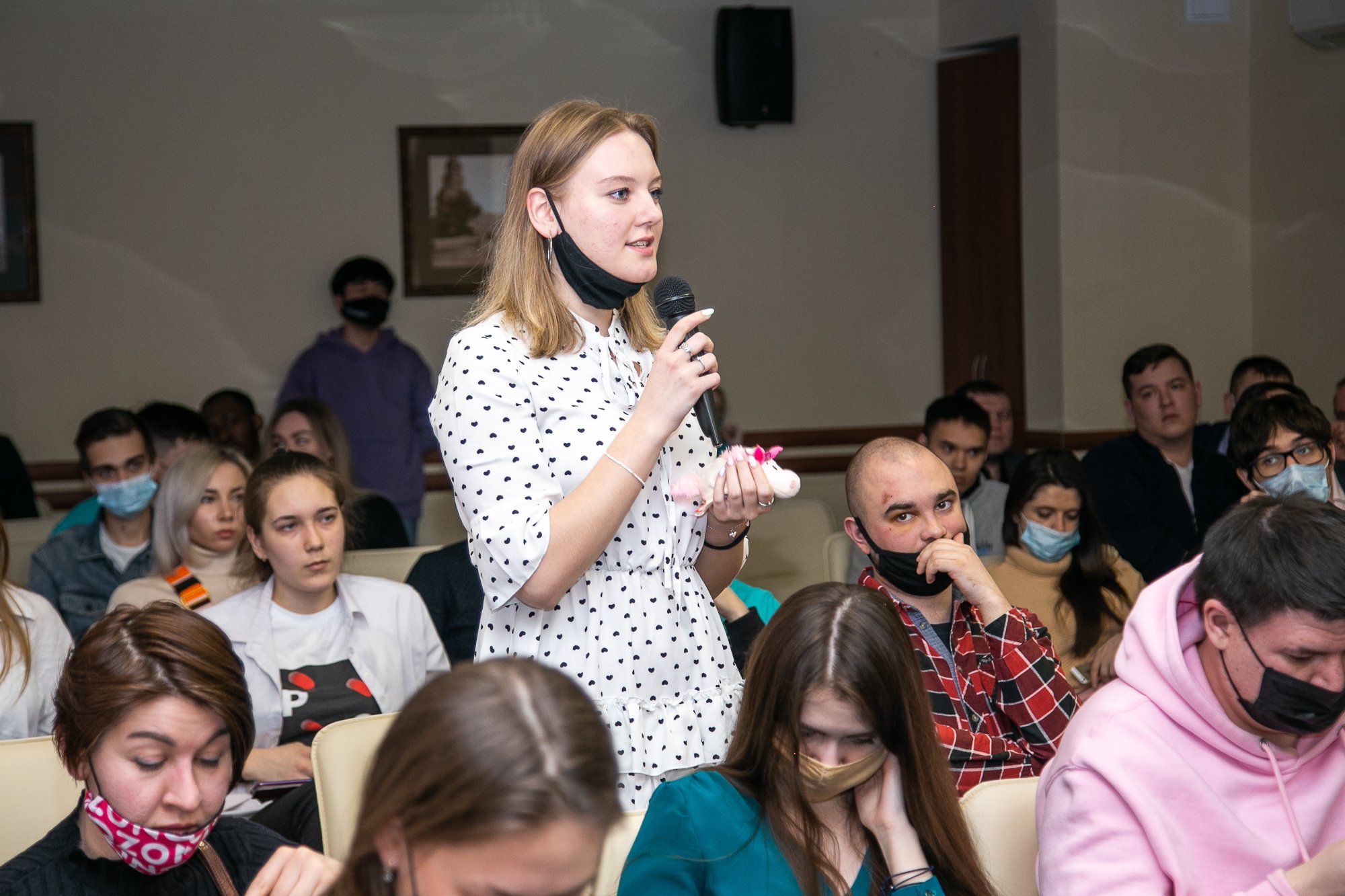 Партия «Новые люди» поддержала проекты для трудных подростков и пенсионеров в Татарстане 