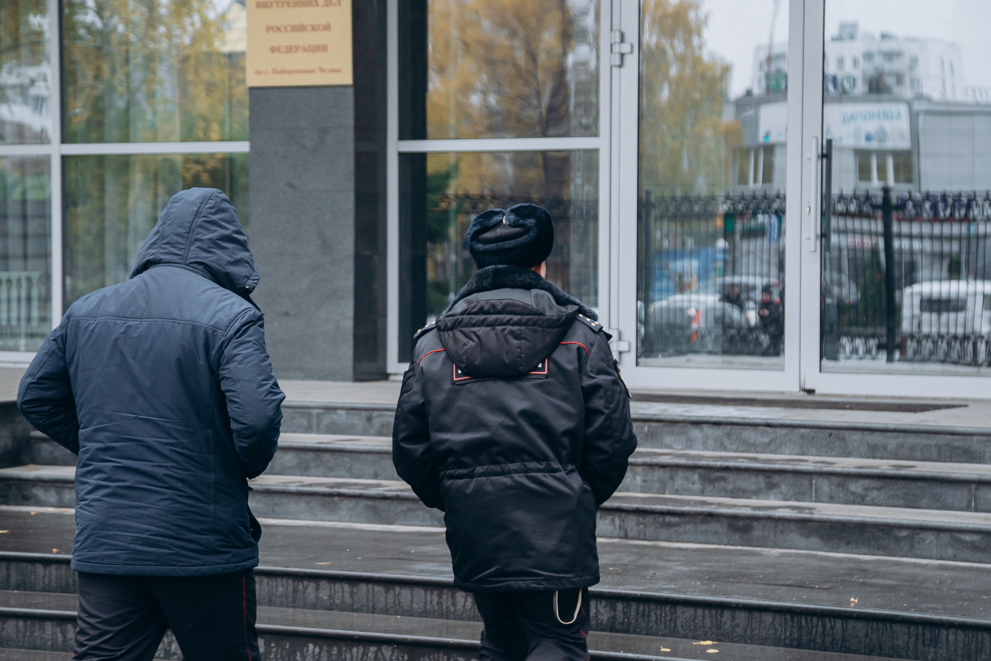 «Если не прошел диспансеризацию – два-три дня твой пропуск на завод не работает, туда ты не попадешь»