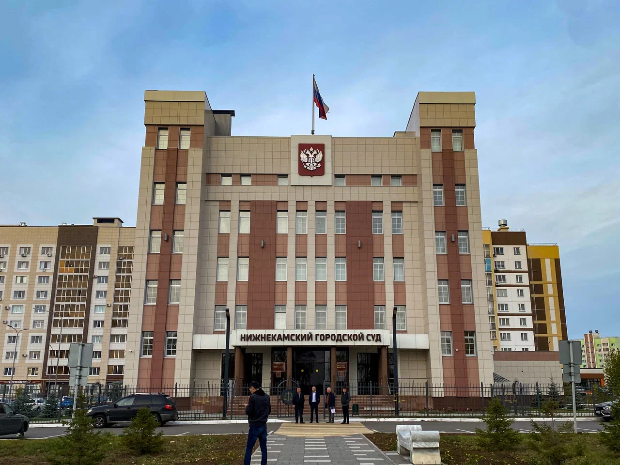 «Я даже не могу объяснить, как это все вышло. Я получил перевод от женщины…»