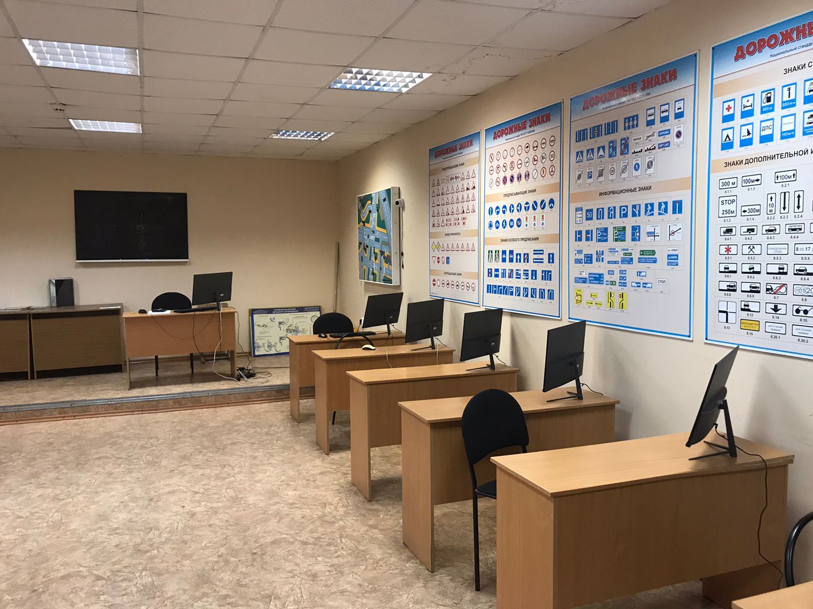 В Челнах ДОСААФ организует курсы первоначальной военной подготовки В Челнах ДОСААФ организует курсы первоначальной военной подготовки