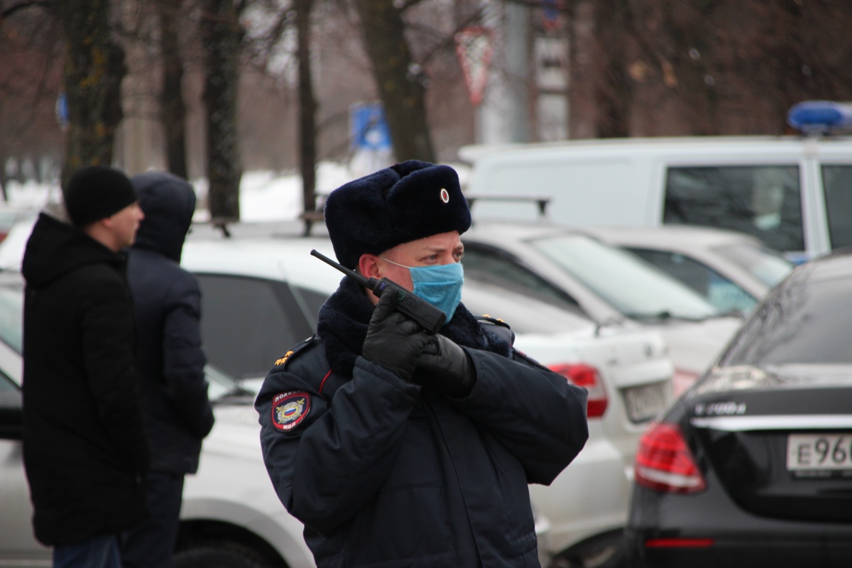 В Челнах мужчину, который пытался спасти дочь от развода, чуть не зарезал  зять