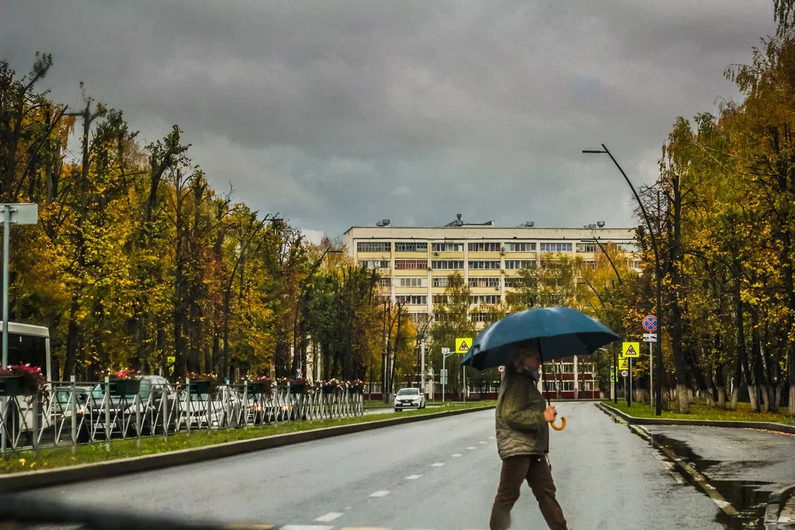 «Мне пришлось полностью вложиться в служебное жилье, продав единственную квартиру нашей семьи»